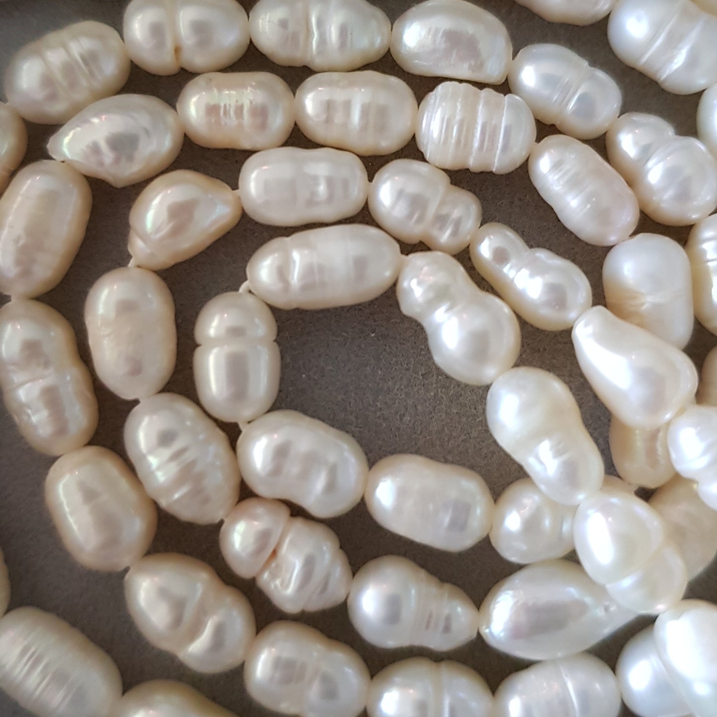 3mm Gelbgold Perlen mit