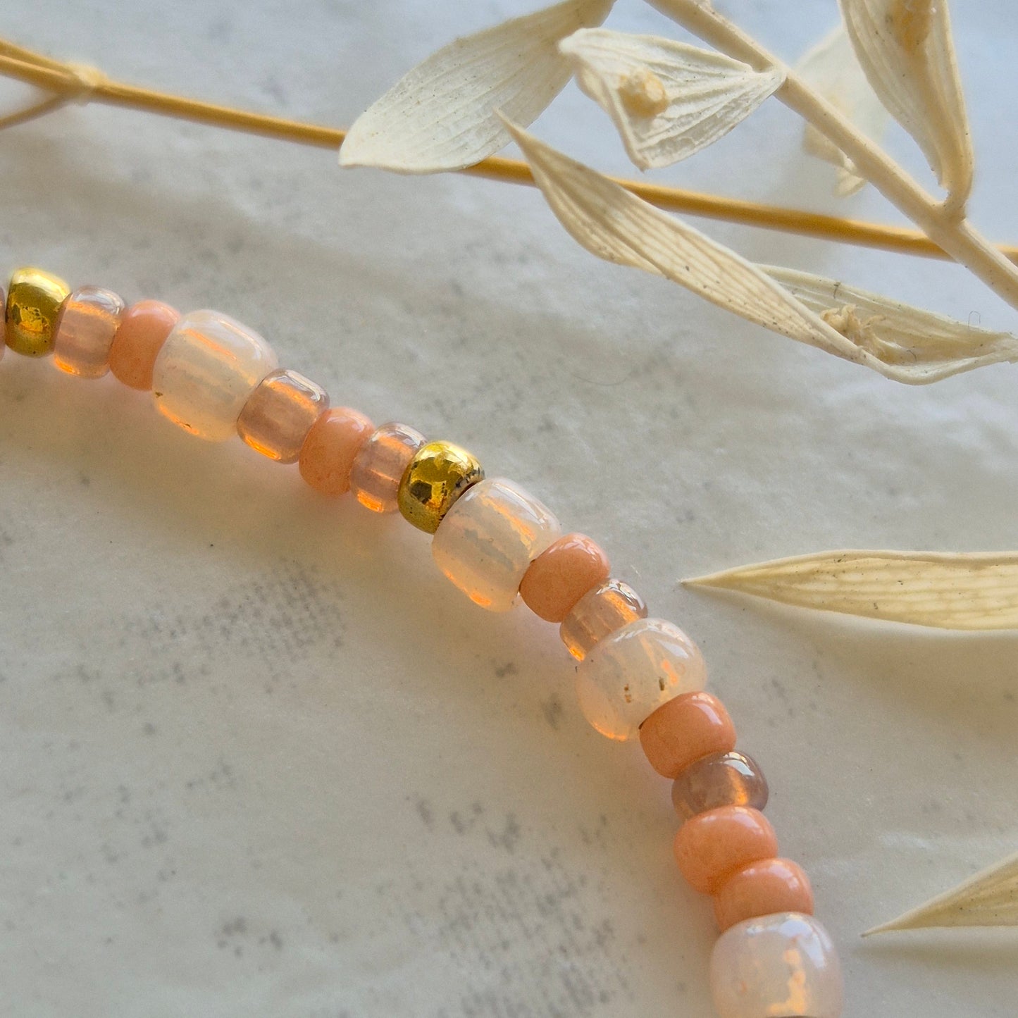 Prehnit Armkette 3-4mm mit Gelbgold | Perlen Art