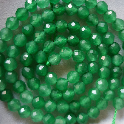 Armkette 4-8mm NELESA RONDELLEN mit Grünem Aventurine und Grünem Jade