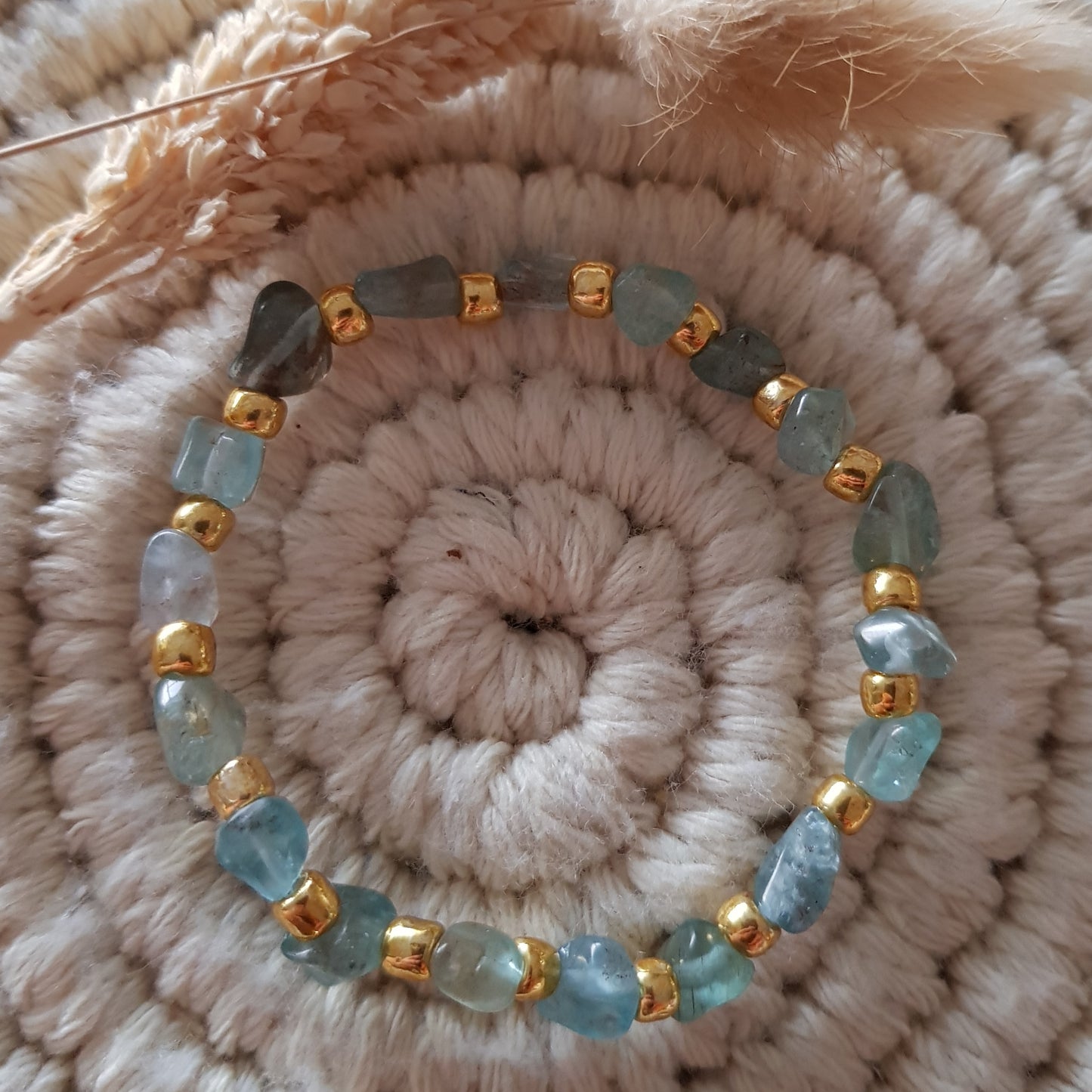 Armkette 4-8mm NORALY NUGGET mit Light Apatite