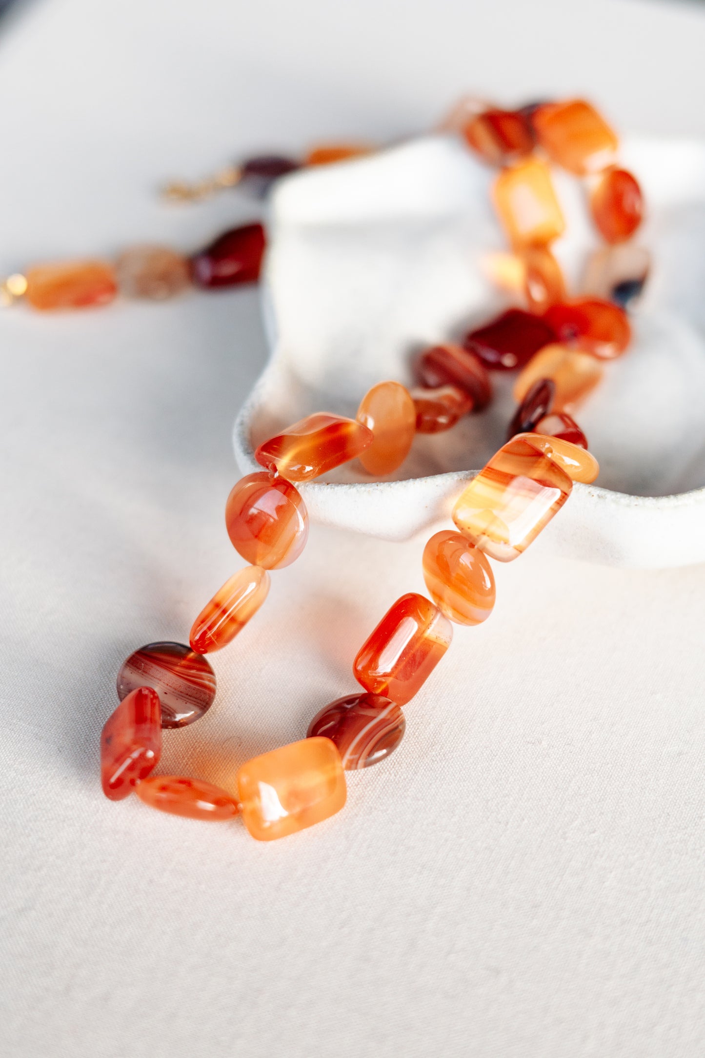 Halskette mit rotem Achat